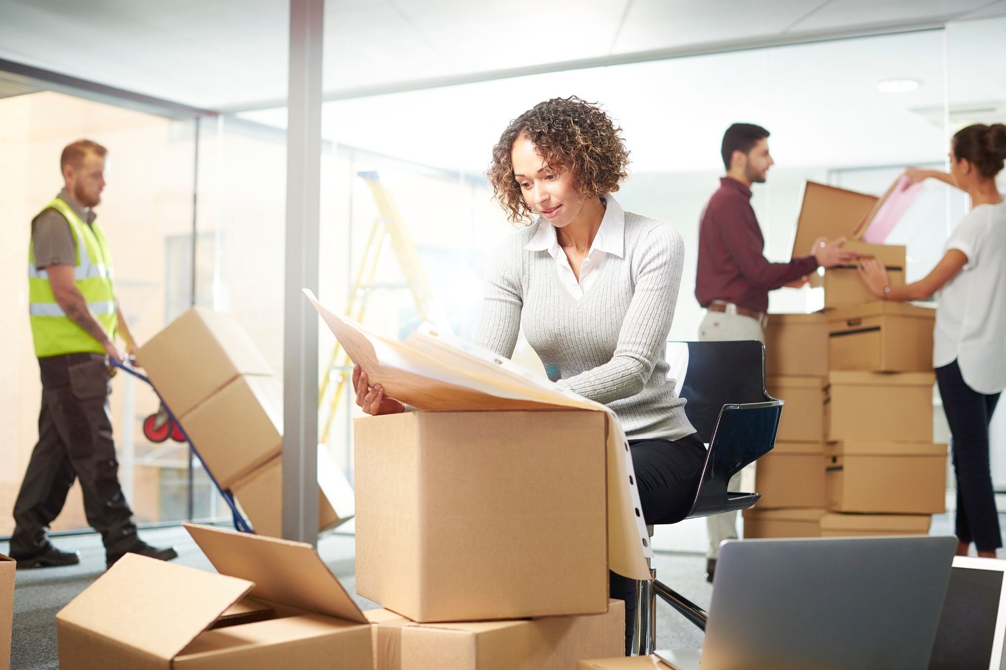 Tag des Umzugs 2025: Ihr Startschuss für einen stressfreien Neuanfang, Umzugsstrategie Homeoffice: So gelingt Ihr reibungsloser Umzug ins eigene Büro, Häufige Umzugsfehler und wie Sie sie vermeiden, Welcher Umzugstyp sind Sie? Finden Sie es heraus!, Küchentrends 2025: Von smart bis nachhaltig, Umzugsstrategie Kinderzimmer: So ziehen Familien stressfrei um, Stressfrei umziehen – 7 Tipps vom Umzugsunternehmen aus Koblenz, Umzugsstrategie Schlafzimmer: So ziehen Sie erholt ins neue Zuhause, Umzugsstrategie Wohnzimmer: Technik sicher transportieren und Kabelsalat vermeiden, Umzugsstrategie Badezimmer: Kompakt, aber voller Tücken